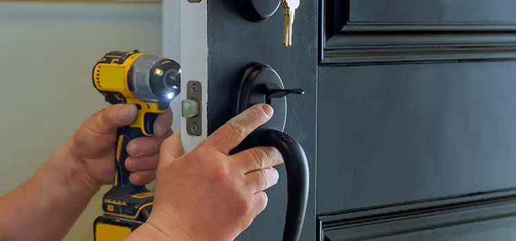 Locksmith Emergency Service Lenexa